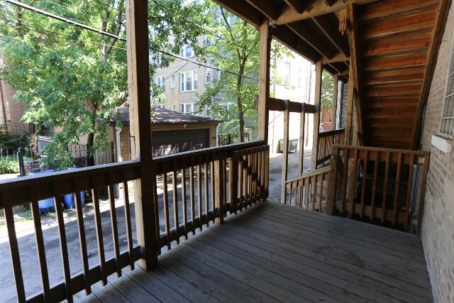 Building Photo - 2312 W Iowa St