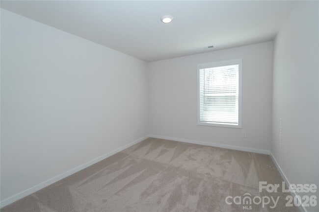 Building Photo - 2043 Harlequin Dr