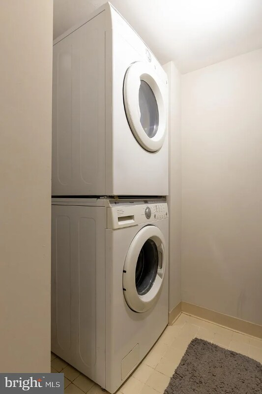 Building Photo - 1731 Willard St NW