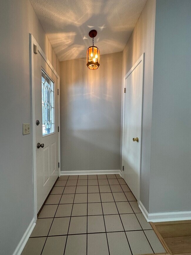 Updated Texas Twp 4bed/3ba home for rent! 7884 W O Ave Kalamazoo MI