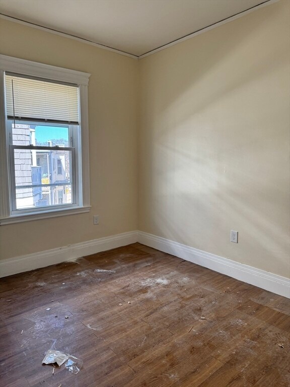 Building Photo - 474 Talbot Ave