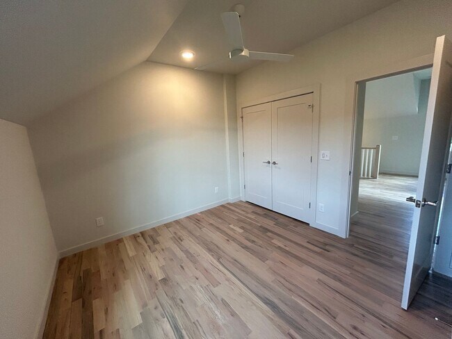 Building Photo - Amazing New Construction North Nashville!