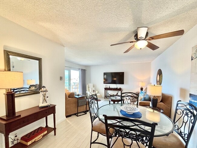 Building Photo - 3101 P312 | Marina Monthly Rental | Monthl...