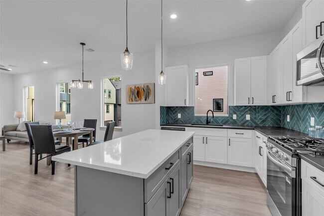 Building Photo - 5302 Kindred Gdn Ln