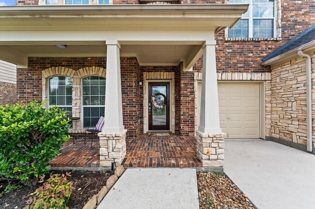 Building Photo - 406 Oak Stream Dr