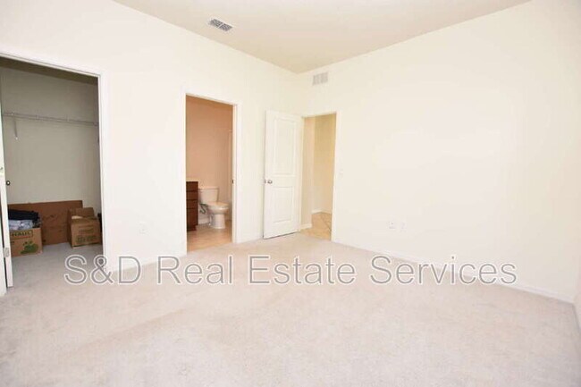 Building Photo - 8862 Conway Rd