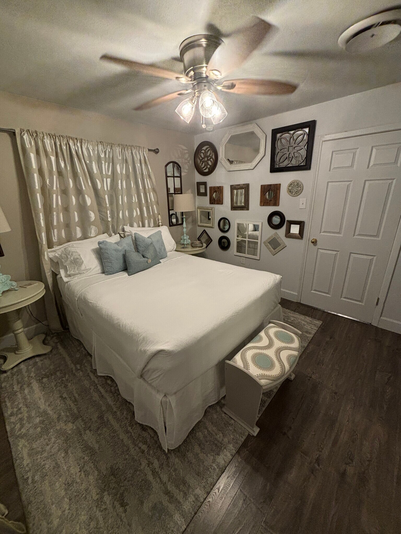 Building Photo - 501 W Lincoln Ave