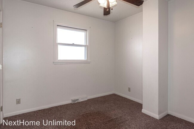Building Photo - 6 br, 3 bath House - 540 W 12th St.