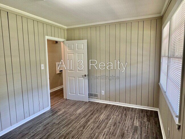 Building Photo - 3719 Bridlewood Dr