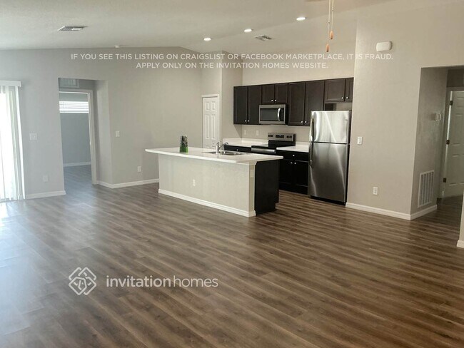 Building Photo - 21426 Dawson Ave