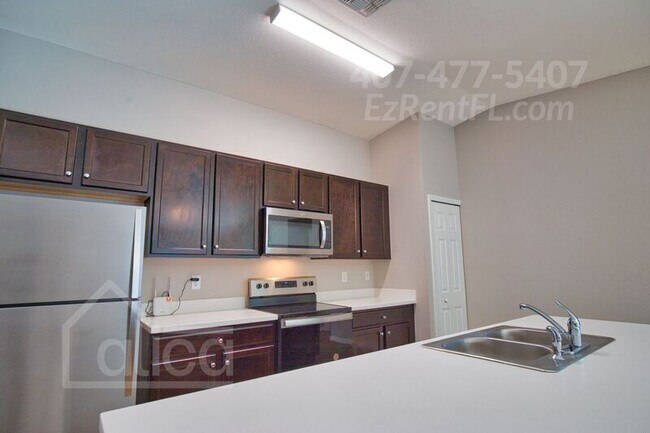 Building Photo - 5204 S San Mateo Dr