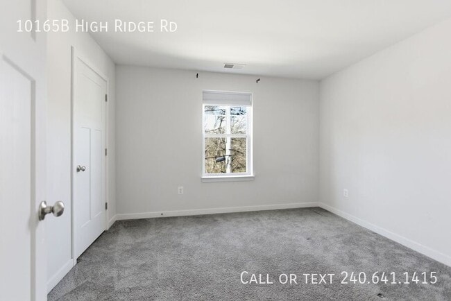 Building Photo - 10165 -B High Ridge Rd