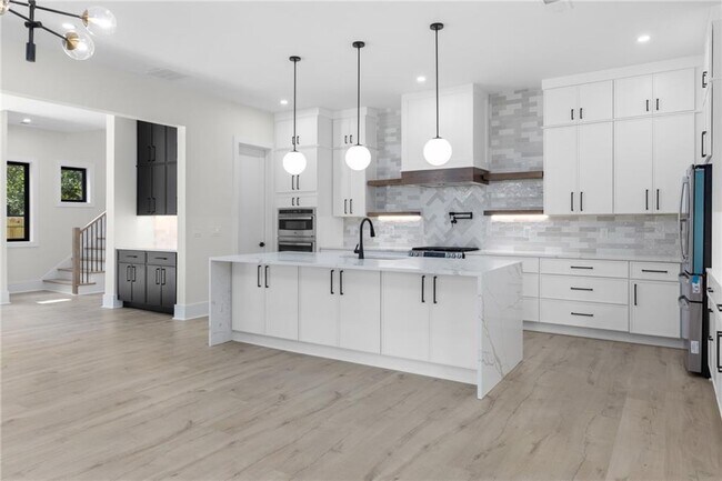 Building Photo - 2278 Tally Dr