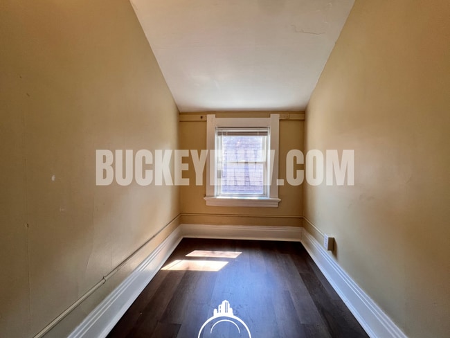 Building Photo - 2607 Chestnut St