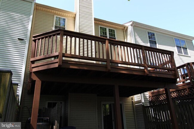 Building Photo - 6055 Meyers Landing Ct
