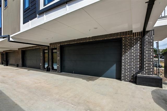 Building Photo - 4611 Fairmount St