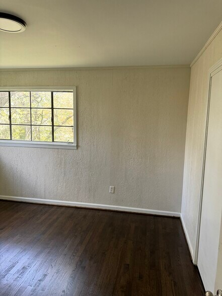 Building Photo - 2644 20th Place Ensley