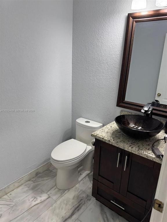 Building Photo - 4301 SW 160th Ave