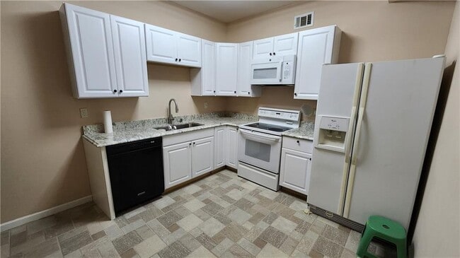 Building Photo - 1060 Landover Crossing