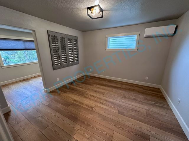 Building Photo - Spacious 4-Bedroom Retreat with 3.5 Baths in Happy Valley's Prime Location!