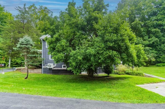 Building Photo - 269 Pancake Hollow Rd