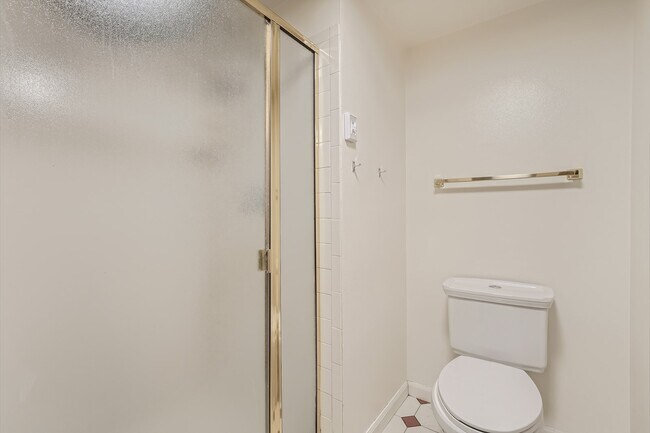 Building Photo - 6367 S Emporia Cir