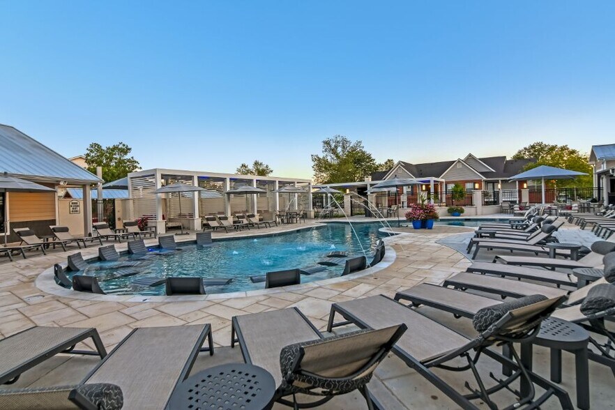 Crossgates Apartment Homes 1087 Stark Rd Starkville MS 39759