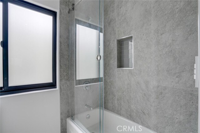 Building Photo - 1424 Via Zumaya