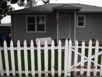 Building Photo - 905 Orange St