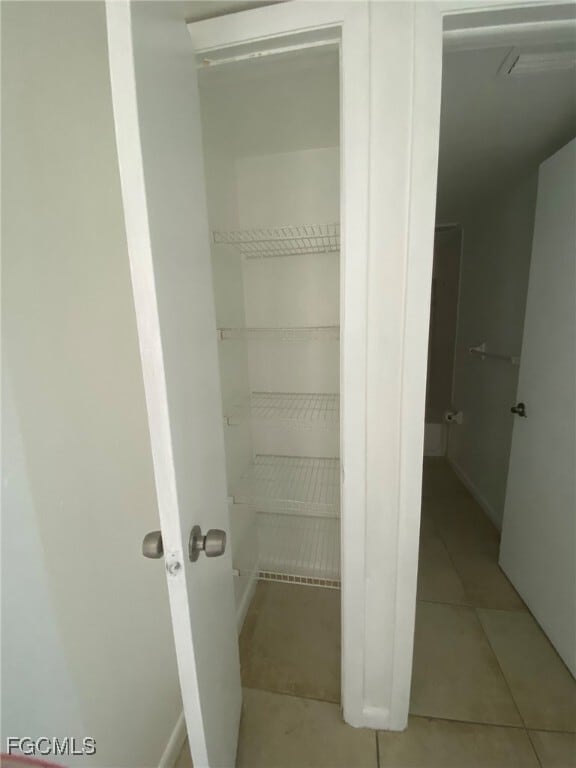 Building Photo - 910 SE 14th Terrace