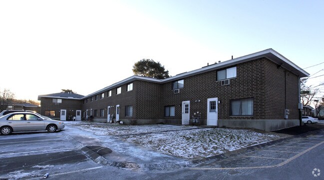 Building Photo - Pelham Apartments
