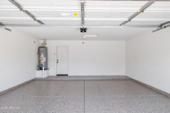 Building Photo - 16579 W Marconi Ave