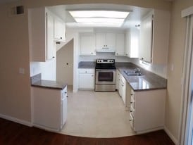 Building Photo - 1009 33rd St