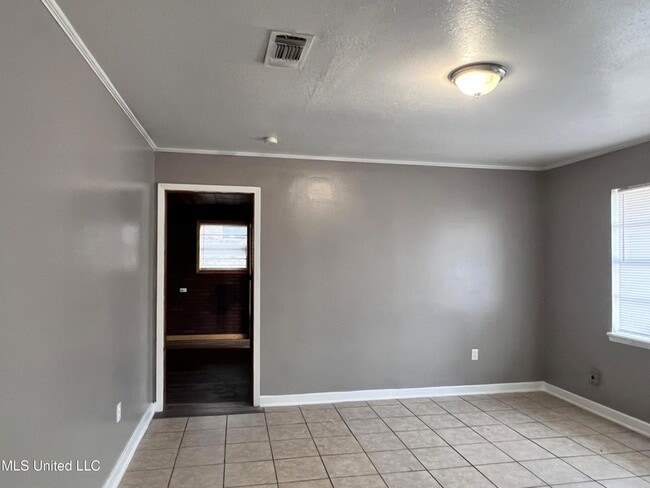 Building Photo - 11520 Klein Rd