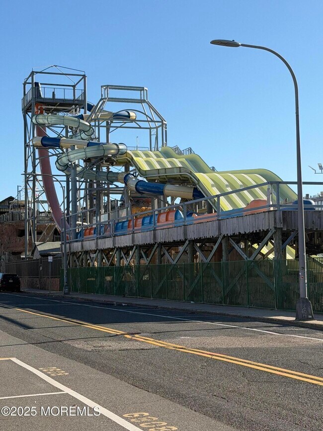 Building Photo - 60 Sherman Ave