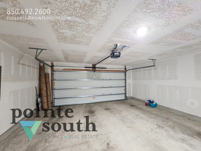 Building Photo - 5249 Peach Dr