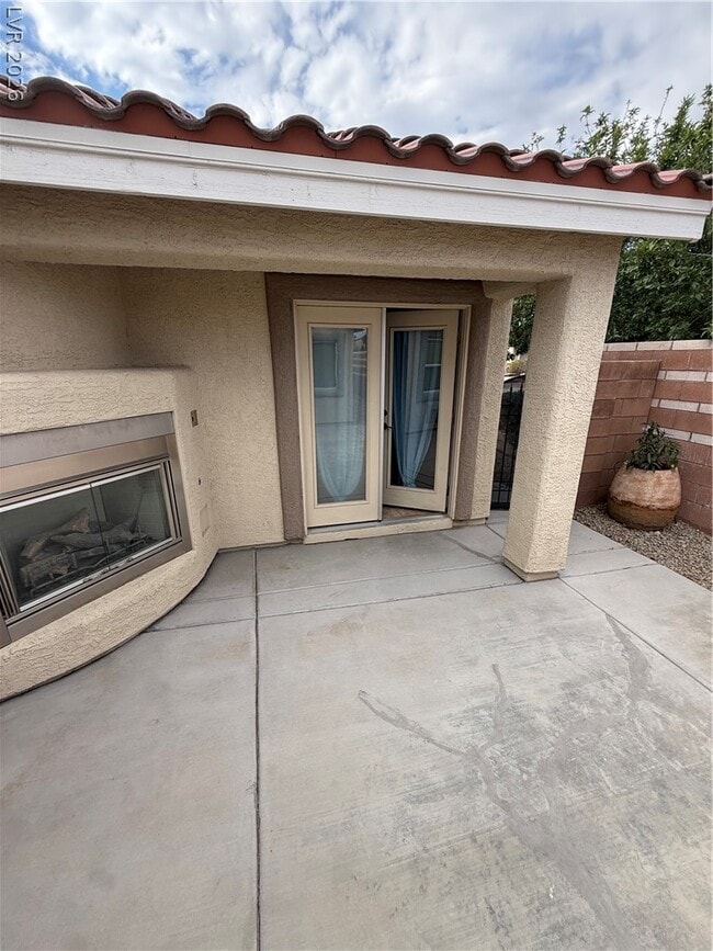Building Photo - 4420 Meadowlark Wing Way