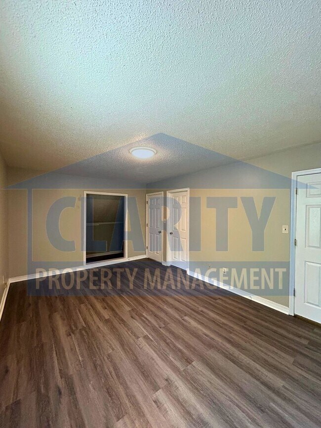Building Photo - 2935 Adkisson Dr