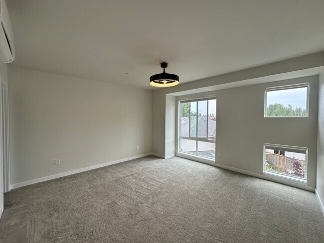 Building Photo - 2527 Gibson Rd