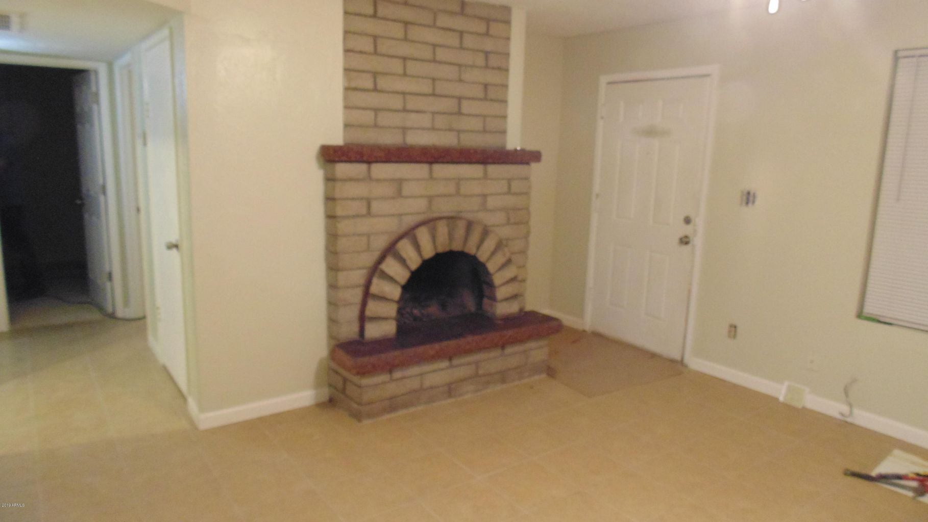 Living Rm w/ Fireplace - 18023 N 40th Pl