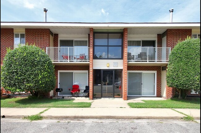 Interior Photo - East Bay Apartments