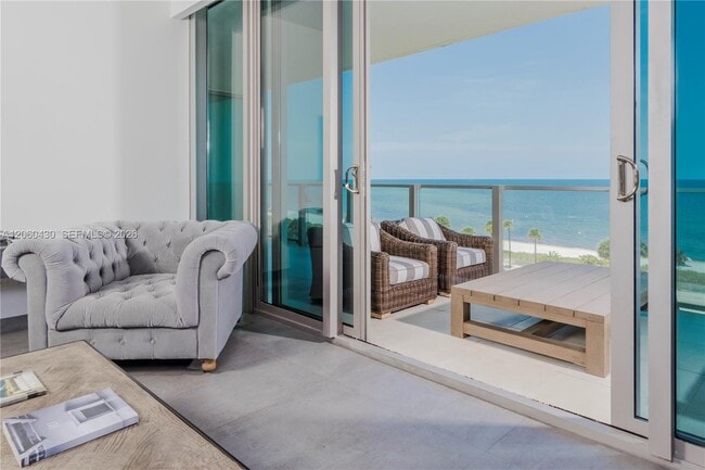 Building Photo - 350 Ocean Dr