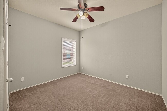 Building Photo - 22023 Westerpine Ln