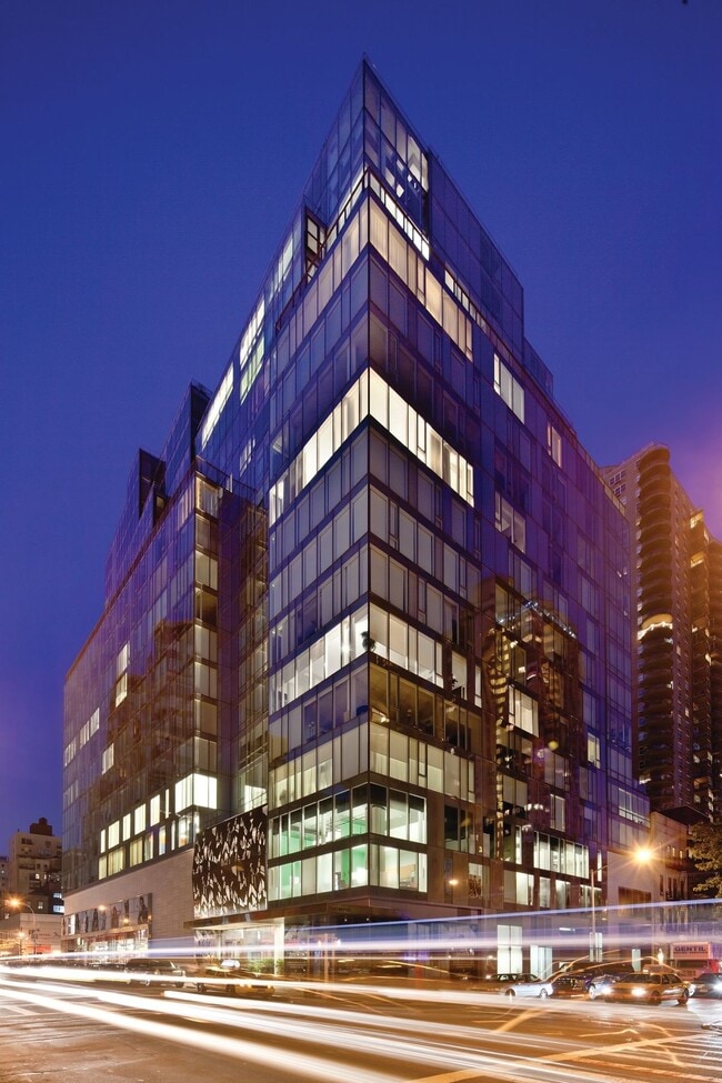 Building Photo - 151 E 85th St