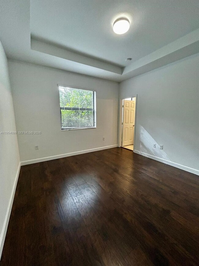 Building Photo - 3320 W 92nd Pl