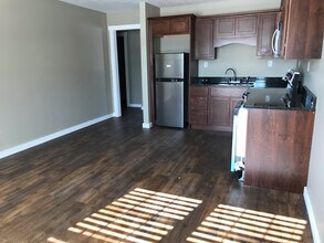 Building Photo - 24 Sugar Maple Ln