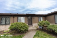 Building Photo - 32983 Cedar Ridge Ct