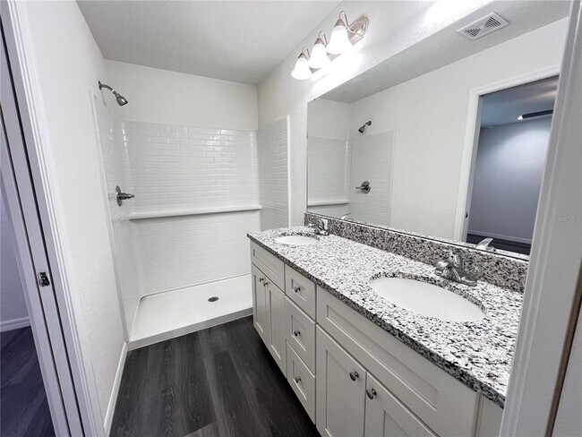 Building Photo - 297 Malauka Loop