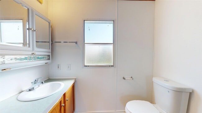 Building Photo - 435 16th St