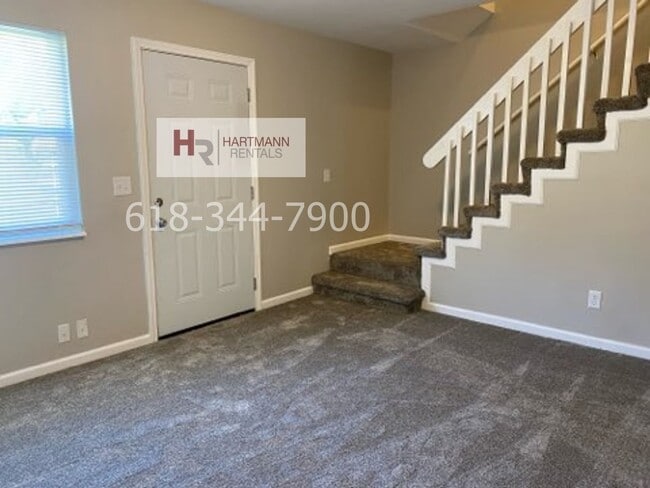 Building Photo - 1107 Arrowhead Dr